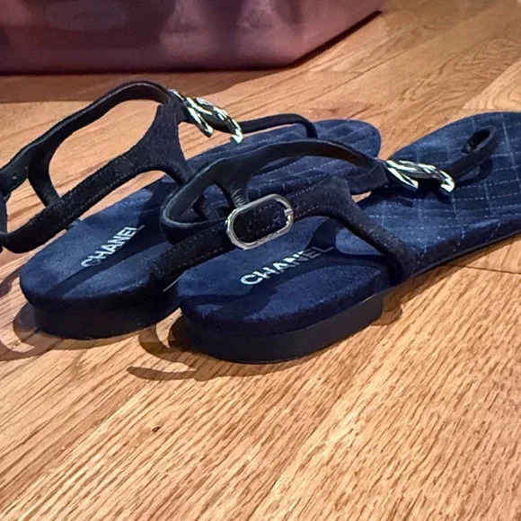 Chanel Black Sandals with Silver Logo - Picture 3 of 4